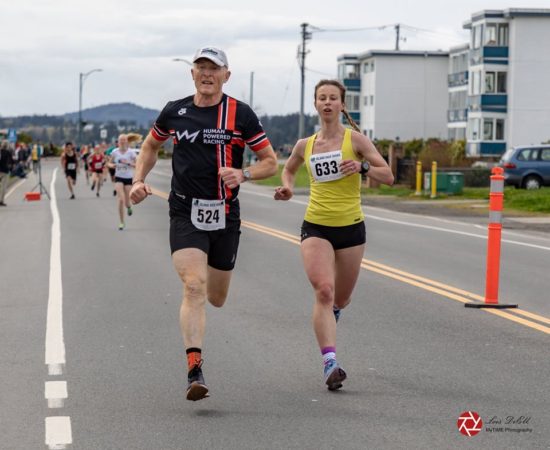 Bazan Bay 5k 2019-approaching the finish line