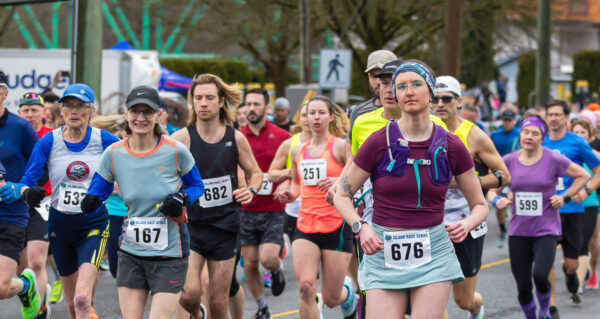 Start of the Comox Valley RV Half Marathon 2022. Photo by Lois DeEll